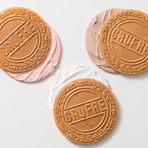 【正規品】 神戸 風月堂 ちいかわ ミニ ゴーフル お菓子 缶入り 【ちいかわ】 6枚入り (バニラ ストロベリー風味 チョコレート 3枚入×2袋)