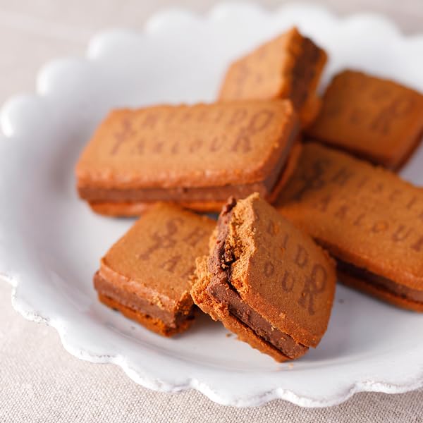 ホワイトデー チョコレート 資生堂パーラー ラ・ガナサンド 4個入 ギフト プレゼント バレンタイン お返し お祝い 退職 挨拶 個包装 ランキング ショコラ ガナシュ 人気 お菓子 スイーツ