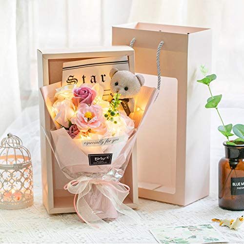 光る LED ライト 付き ソープフラワー 花束 バラ 造花 可愛いくま 誕生日 母の日 父の日 敬老の日 母のひプレゼント お祝い 女性 退職祝い 結婚祝い 花 発表会 フラワー ブーケ 石けん あすつく対応（ピンク）